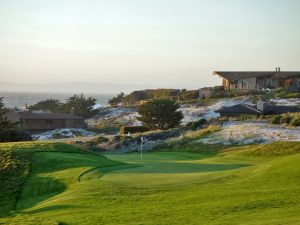 Spyglass Hill 4th Flag 2017